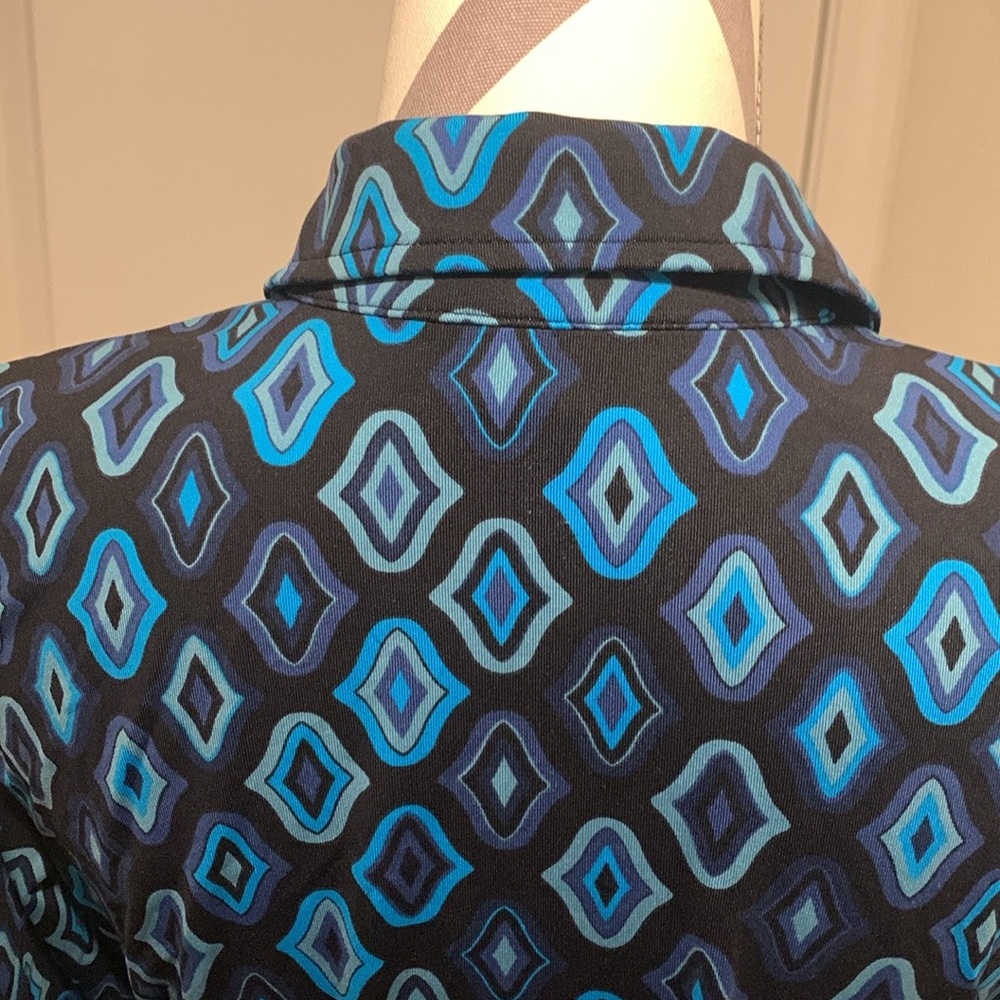 Size medium - Picture 11 of 13